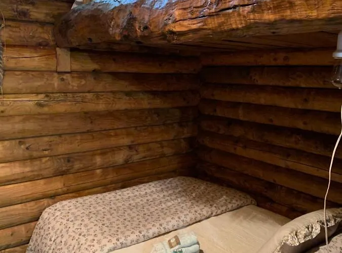 - A Pastoriza - Lugo Kamp alanı *