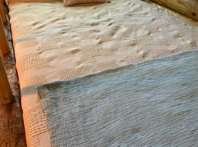 - A Pastoriza - Lugo Kamp alanı *